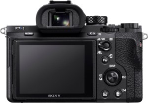 Sony Alpha a7S II  mirrorless camera-04